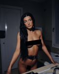 Charlie-Damelio-6-nude-celebrity-deep-fake-censored-preview