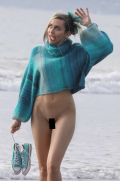 Miley-Cyrus-nude-celebrity-deep-fake-censored-preview